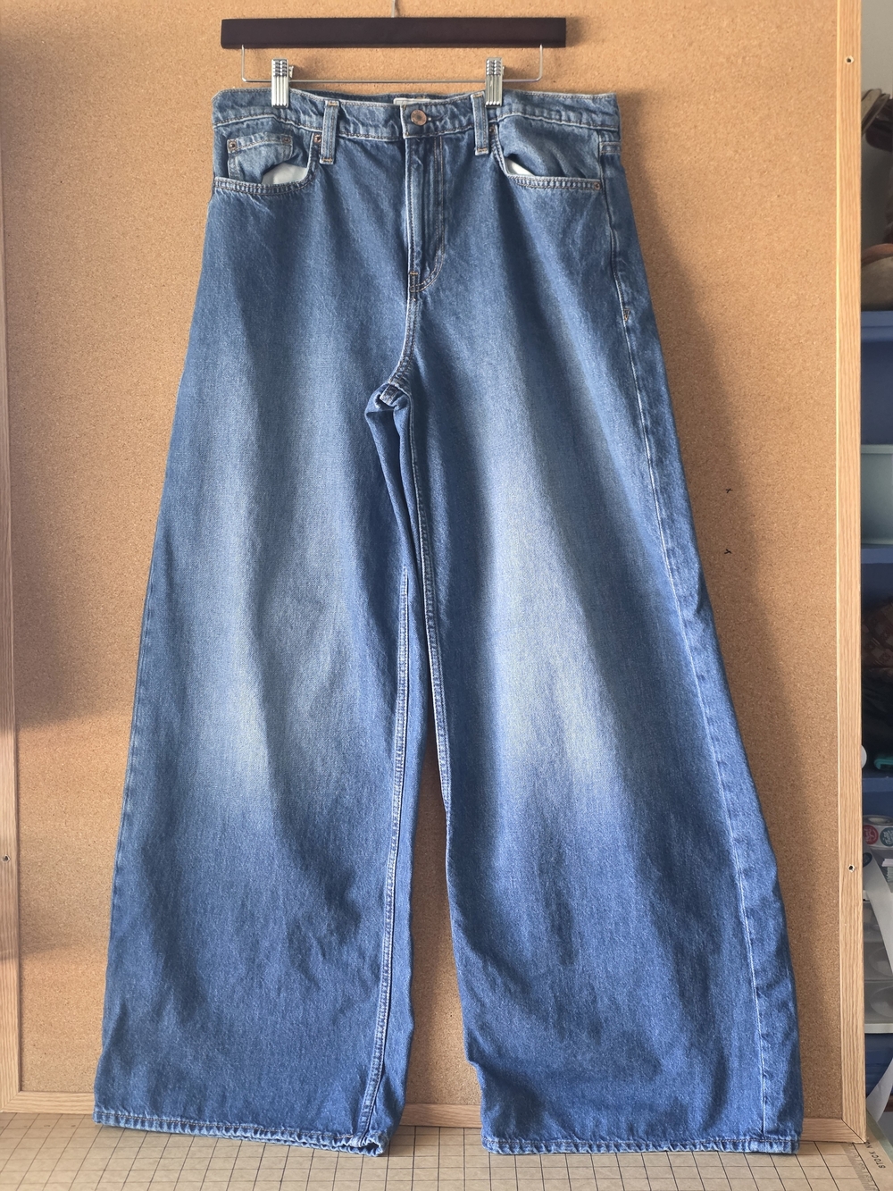 GAP High Rise Wide Leg Relaxed Jeans 29/8 Tall Medium Wash